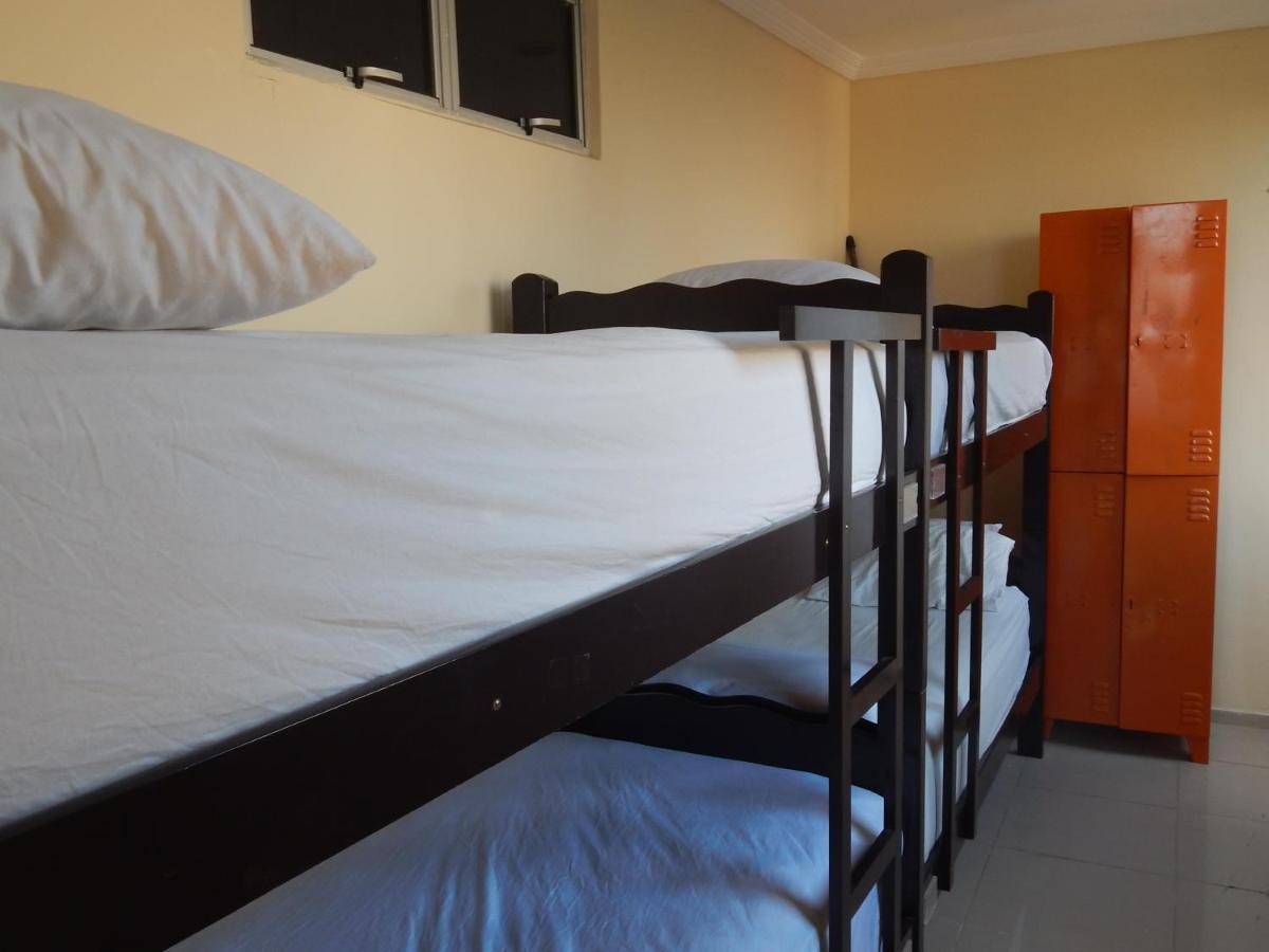 Hostel Good &