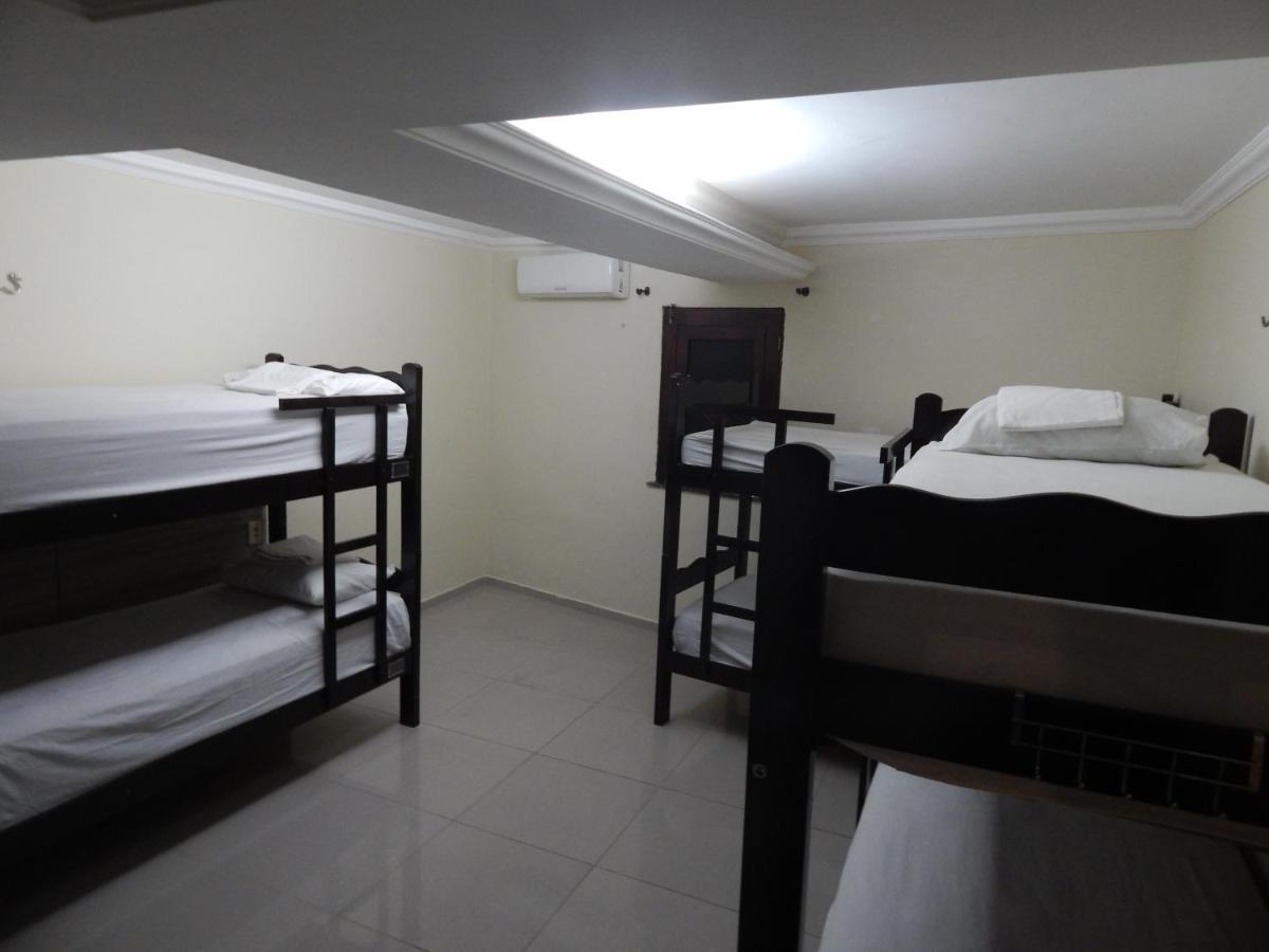 Hostel Good & *